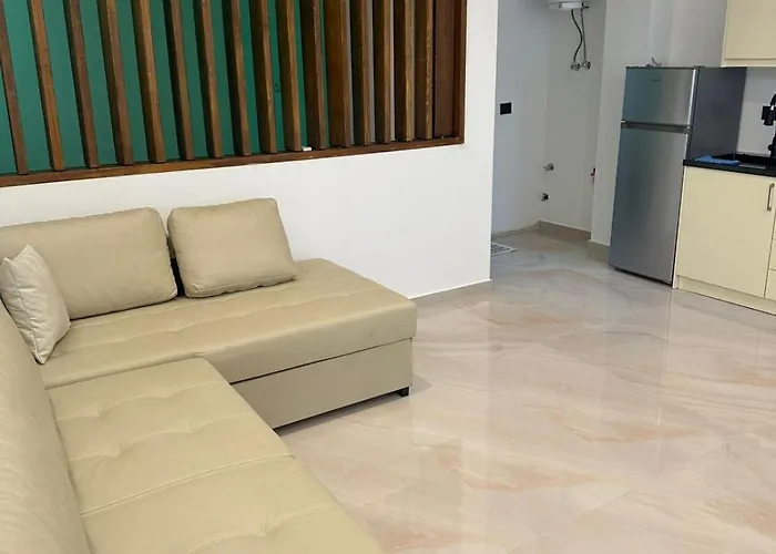 Devis Apartment Sarande